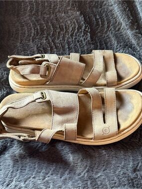 Born Beige Leather Sandals